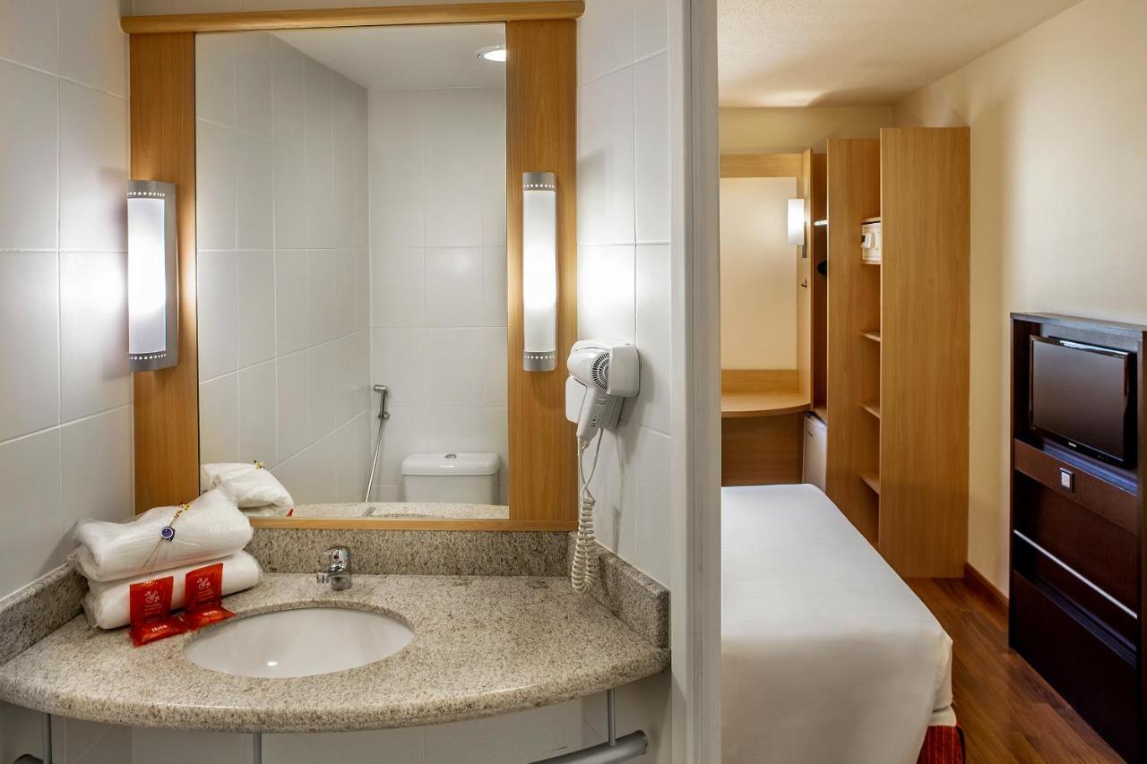 Ibis Belo Horizonte Liberdade Hotel ภายนอก รูปภาพ